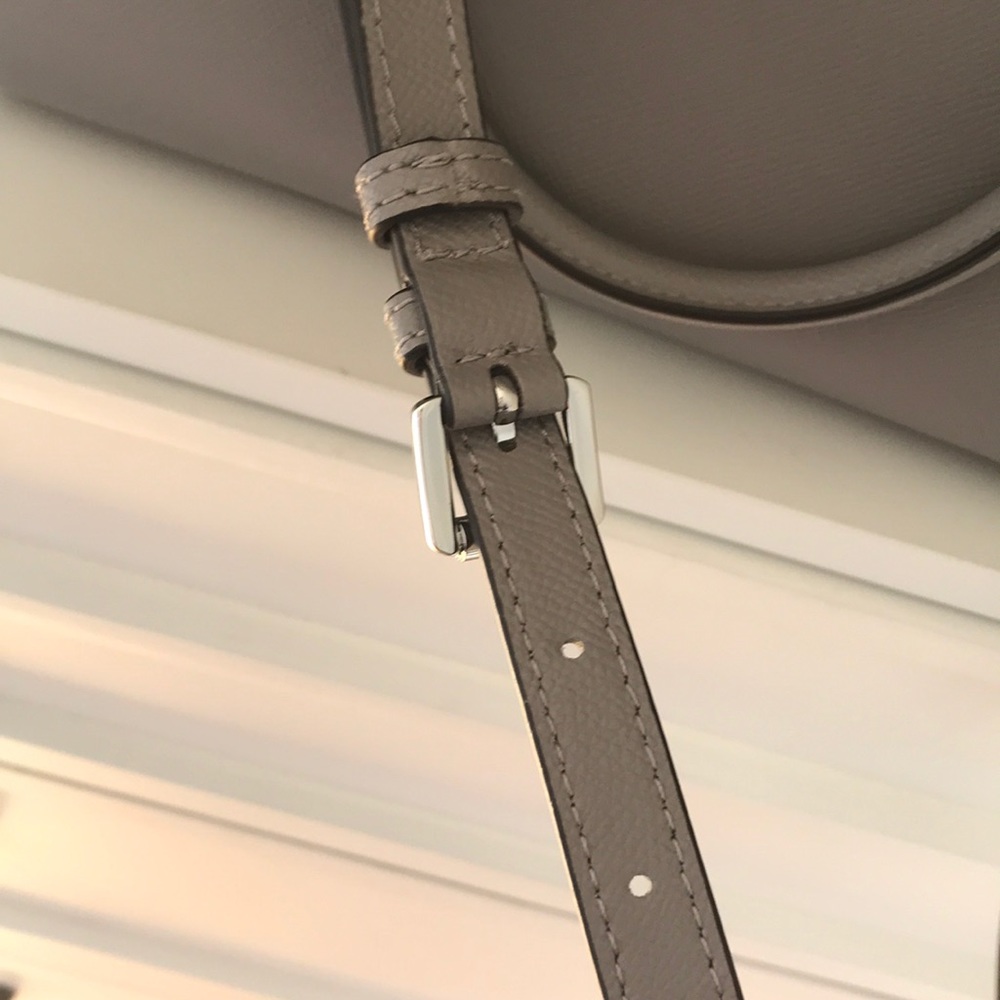 MICHAEL KORS SELMA MEDIUM SATCHEL - Picture 3 of 8